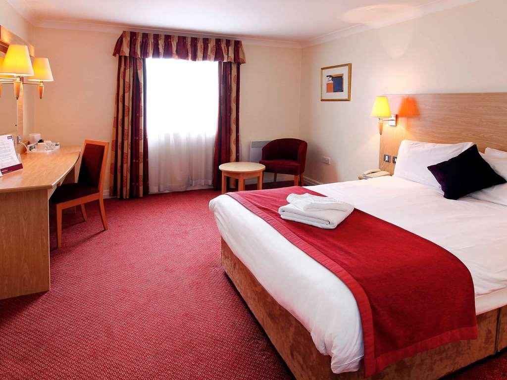 Mercure Chester North Woodhey House Hotel Ellesmere Port Δωμάτιο φωτογραφία